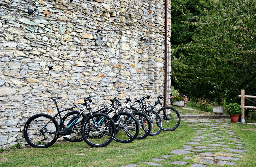 Agriturismo Casa Turchetti Comano  Exterior foto